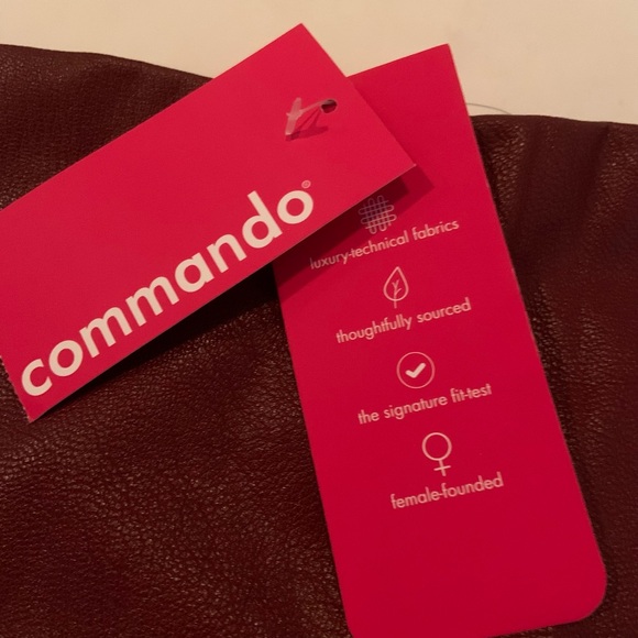 Commando Faux Leather Garnet Midi Skirt SK06 Control Waistband Size Large NWT - Picture 7 of 10